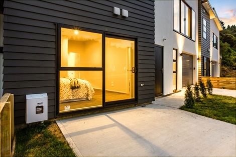 Photo of property in 4 Tradewinds Drive, Whitby, Porirua, 5024