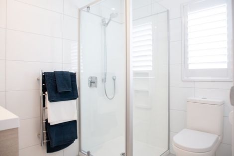 Photo of property in 8 Pepene Avenue, Takanini, 2112