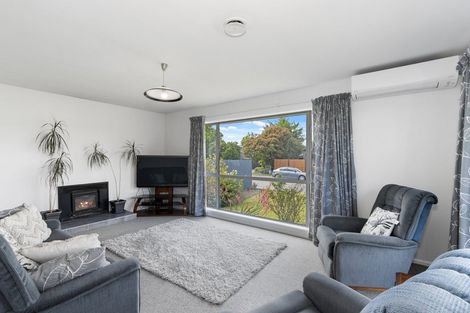 Photo of property in 16 Waitohi Street, Hornby, Christchurch, 8042