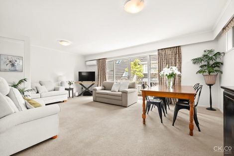 Photo of property in 52 Queens Grove, Hutt Central, Lower Hutt, 5010