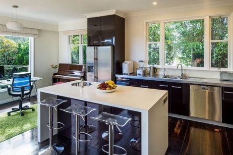 Photo of property in 11 Donald Street, Karori, Wellington, 6012