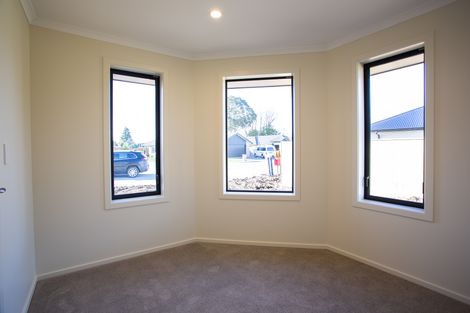 Photo of property in 7 Devon Lane, Carterton, 5713