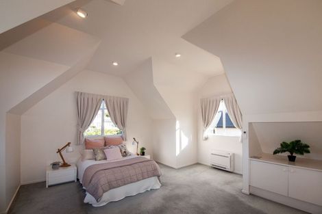 Photo of property in 4 Amesbury Drive, Churton Park, Wellington, 6037