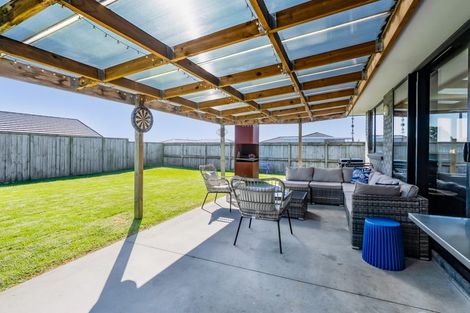 Photo of property in 15 Customhouse Street, Bell Block, New Plymouth, 4312