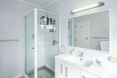 Photo of property in 2 Cranwell Street, Churton Park, Wellington, 6037
