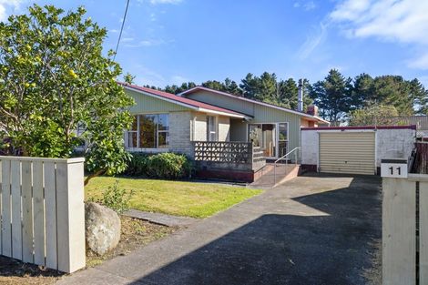 Photo of property in 11 Atkinson Street, Waitara, 4320