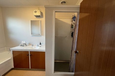 Photo of property in 803a Heretaunga Street East, Parkvale, Hastings, 4122