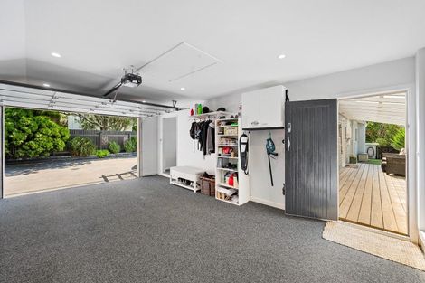 Photo of property in 20 Raumati Terrace, Khandallah, Wellington, 6035