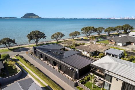 Photo of property in 73a Beach Road, Otumoetai, Tauranga, 3110
