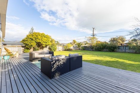 Photo of property in 49 Donovan Road, Paraparaumu Beach, Paraparaumu, 5032