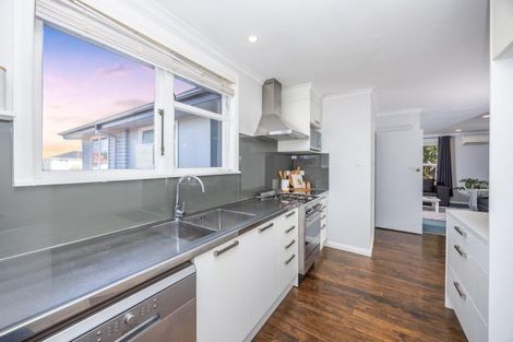 Photo of property in 34 Yvonne Street, Melville, Hamilton, 3206