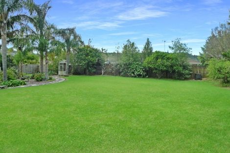 Photo of property in 71 Keegan Drive, Massey, Auckland, 0614