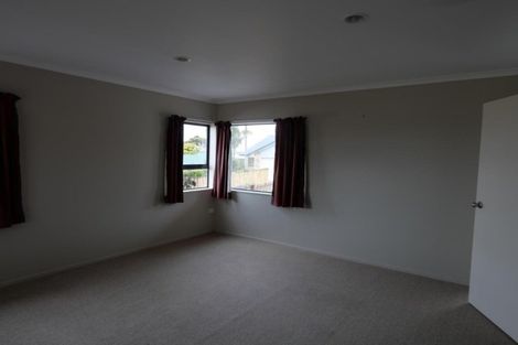 Photo of property in 61a Puriri Road, Pukekohe, 2120