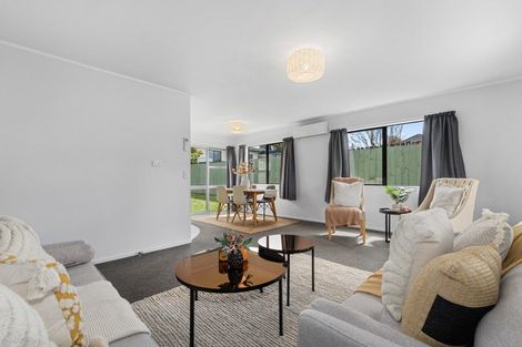 Photo of property in 2/935 Cameron Road, Gate Pa, Tauranga, 3112