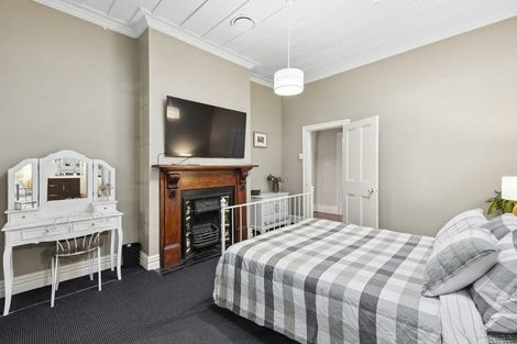 Photo of property in 19 Middleton Road, Kew, Dunedin, 9012