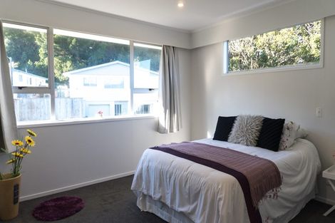 Photo of property in 5 Findhorn Place, Papakowhai, Porirua, 5024