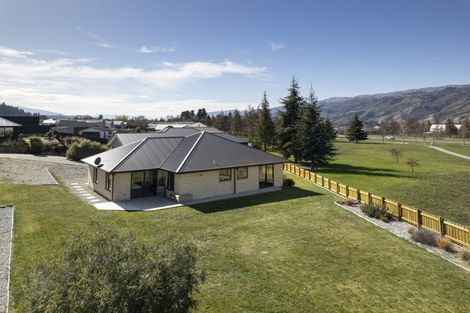 Photo of property in 35 Hosking Drive, Cromwell, 9310