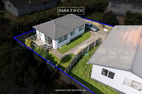 Photo of property in 90 Chelburn Crescent, Mangere East, Auckland, 2024