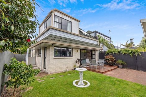 Photo of property in 11 Dalray Avenue, Takanini, 2112