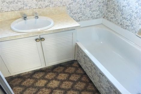 Photo of property in 25 Nugent Street, Bell Block, New Plymouth, 4312