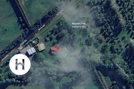 Photo of property in 92 Arcus Road, Te Horo, Otaki, 5582