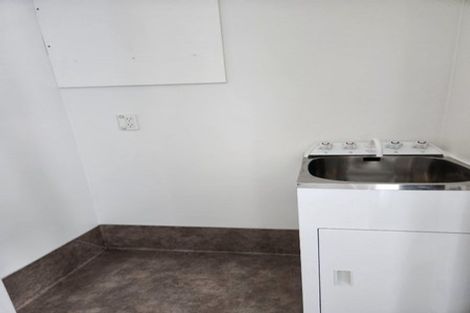 Photo of property in 13/11 Carlos Drive, Flat Bush, Auckland, 2016