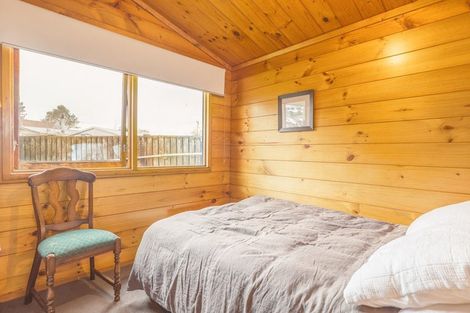 Photo of property in 95 Dunns Avenue, The Pines Beach, 7630