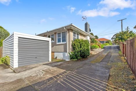 Photo of property in 8 Simmonds Grove, Greerton, Tauranga, 3112