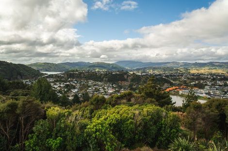 Photo of property in 33 Topsail Way, Whitby, Porirua, 5024