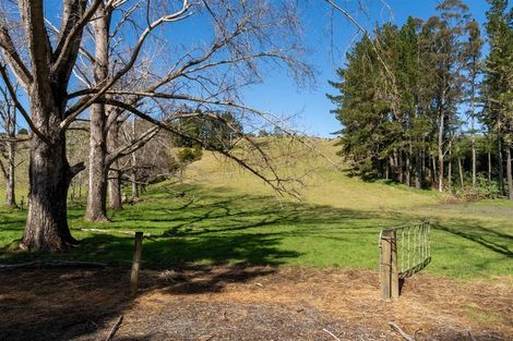 Photo of property in 42 Tirohanga Road, Kawakawa, 0282