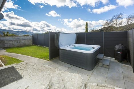 Photo of property in 23 Sunbrae Drive, Silverstream, Upper Hutt, 5019