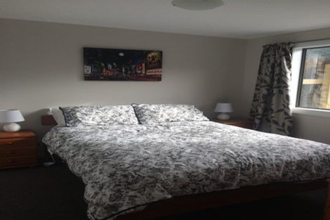 Photo of property in 3a Te Arawi Street, Takapuwahia, Porirua, 5022