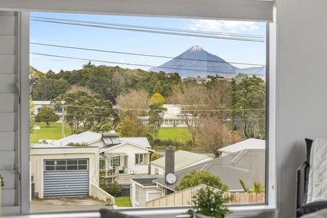 Photo of property in 26 Birdwood Avenue, Moturoa, New Plymouth, 4310