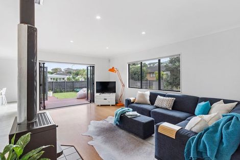 Photo of property in 8 Toomer Place, Beachlands, Auckland, 2018