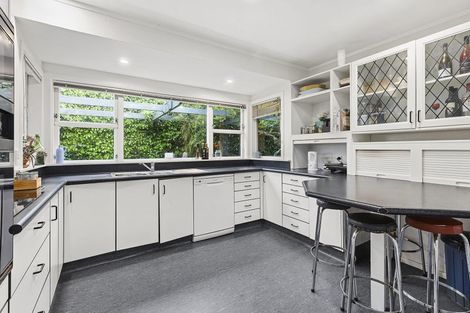 Photo of property in 87a Seatoun Heights Road, Seatoun, Wellington, 6022