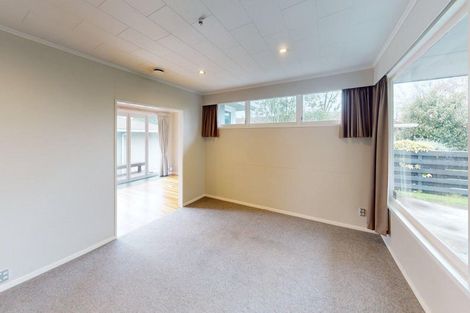 Photo of property in 7 Raglan Avenue, Cloverlea, Palmerston North, 4412