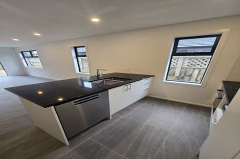 Photo of property in 53a Totara Crescent, Woburn, Lower Hutt, 5011