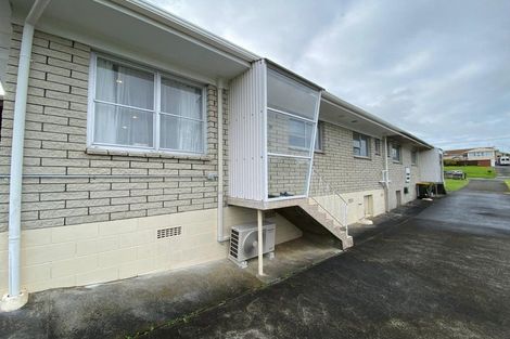 Photo of property in 2/15 O'halloran Road, Howick, Auckland, 2014