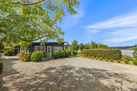 Photo of property in 417 Heatley Road, Whakapirau, Maungaturoto, 0583