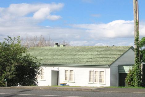 Photo of property in 34 Forest Hill Road, Henderson, Auckland, 0612