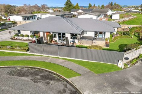 Photo of property in 6 Takahe Terrace, Gore, 9710