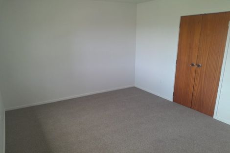 Photo of property in 1/2 Northwick Place, Hillcrest, Auckland, 0627