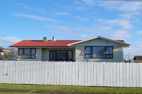 Photo of property in 48 James Street, Mangere East, Auckland, 2024