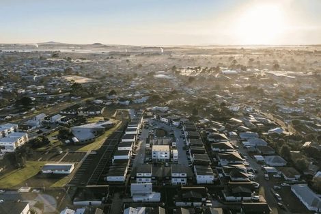 Photo of property in 6 Ngae Place, Mangere East, Auckland, 2024