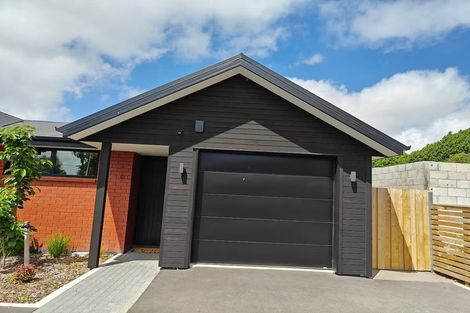 Photo of property in 6d Avonhead Road, Avonhead, Christchurch, 8042