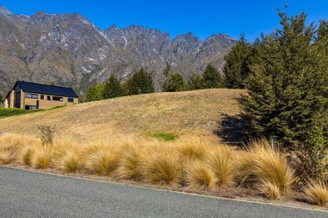 Photo of property in 25 Rannoch Drive, Jacks Point, Queenstown, 9371