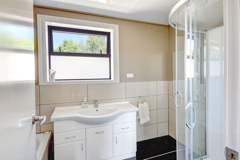 Photo of property in 14 Douglas Street, Allanton, Mosgiel, 9092