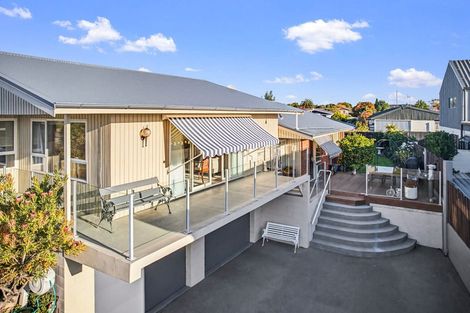 Photo of property in 51 Bucknell Street, Sockburn, Christchurch, 8042