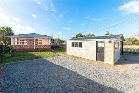 Photo of property in 39 Harrington Road, Henderson, Auckland, 0610
