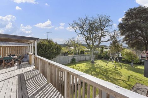 Photo of property in 207 Weka Street, Whangamata, 3620